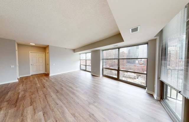 1036 S Clark photos photos