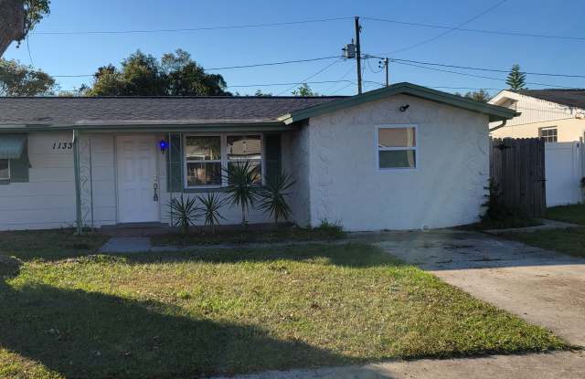 1133 Tamarac Dr photos photos