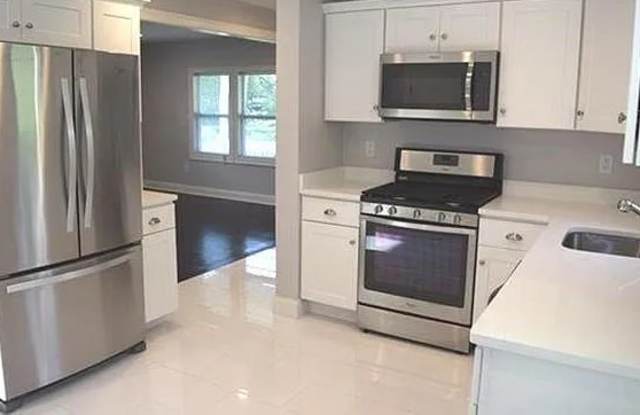 35 Phillips Ave. photos photos