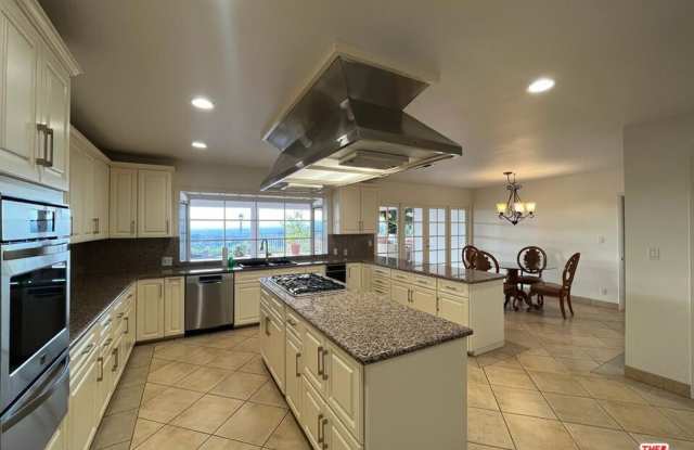 4159 Regal Oak Dr - 4159 Regal Oak Drive, Los Angeles, CA 91436
