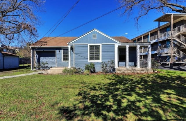 2502  Manor RD - 2502 Manor Road, Austin, TX 78722