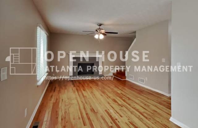 2920 Summit Point Court Gallery 3
