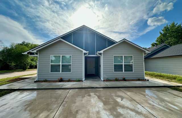 BRAND NEW 4 Bedroom 2 Bath Duplex - 1703 North Grove Street, Wichita, KS 67214