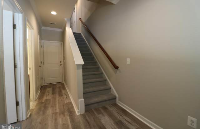 25585 FELTRE Terrace Gallery 2