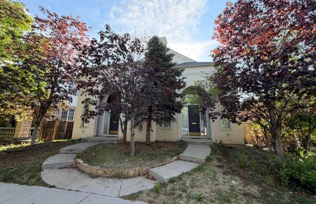 Spacious Cherry Creek Home with Dual Primary Suites & Finished Basement Apartment Potential photos photos Spacious Cherry Creek Home with Dual Primary Suites & Finished Basement Apartment Potential photos photos