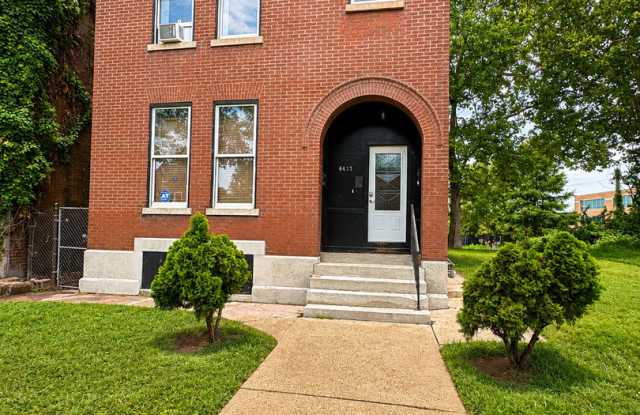 4417 Strodtman Place Gallery 1