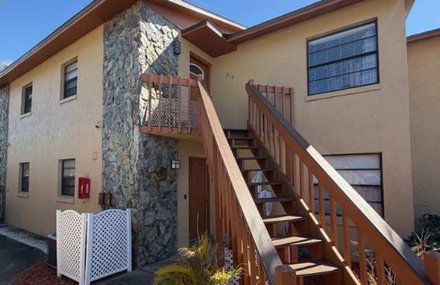 513 Manor Circle - 1 Gallery 1