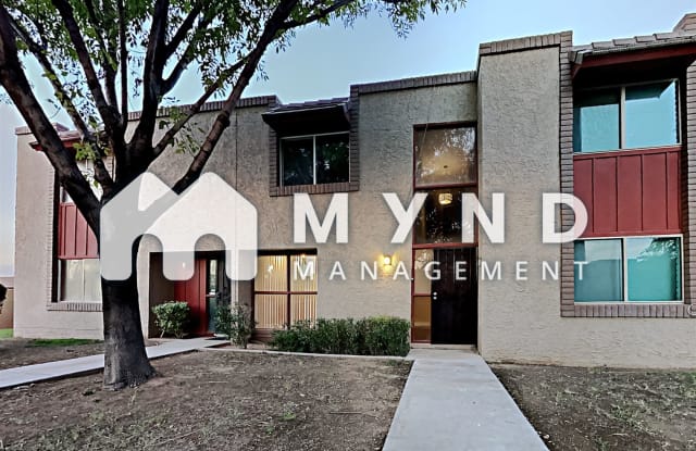 8243 E Thomas Rd - 8243 East Thomas Road, Scottsdale, AZ 85251
