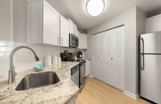 Emerald Palms photos photos