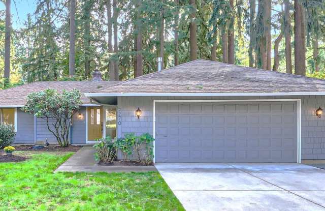Lake Oswego Gem!!! Single Level Ranch - Newly Updated photos photos