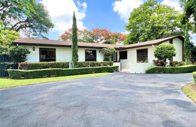 7704 SW 139th Ct photos photos