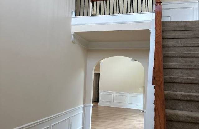 4 Bedrooms, 3 Bathrooms - Home in Stockbridge! photos photos