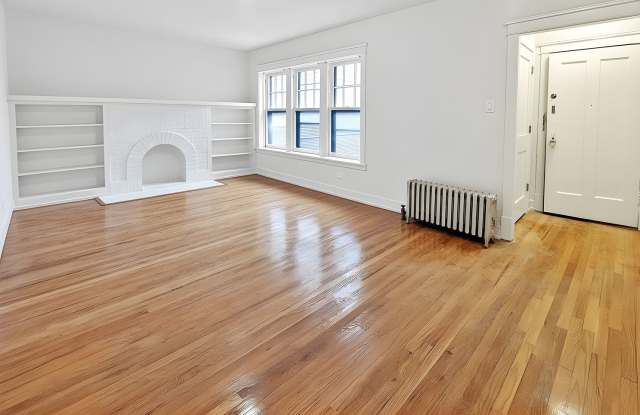 Brand New Renovation, 2bed/1bath Apartment in Historic Ravenswood Manor Neighborhood Gallery 3
