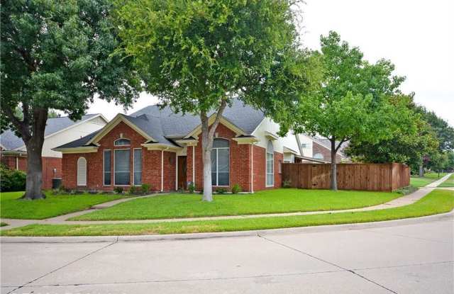 9700 Carmel Valley Dr - 9700 Carmel Valley Drive, Frisco, TX 75035