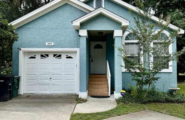 4417 Siesta Court photos photos