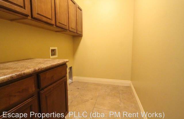 370 W. 680 N. Gallery 2