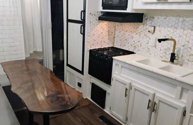 $675/MONTH — ALL UTILITIES INCLUDED — MOVE-IN READY, CABOT AR Gallery 3