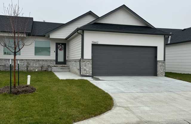 15662 East 21st Street North - 1 photos photos