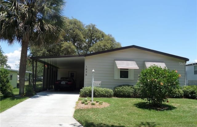 1636 W SCHWARTZ BOULEVARD - 1636 West Schwartz Boulevard, Lady Lake, FL 32159