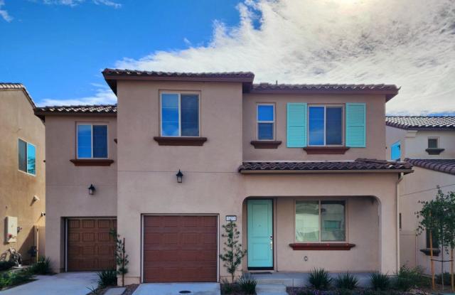1453 E Laurelwood Dr - 1453 Laurelwood Drive, San Bernardino, CA 92408