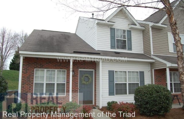 109 Malamute Ln. - 109 Malamute Lane, Greensboro, NC 27407
