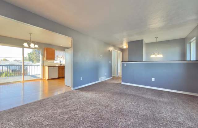 48 East Princeton Avenue Gallery 3