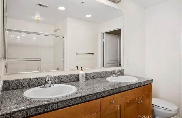 3223 Watermarke Place Gallery 4