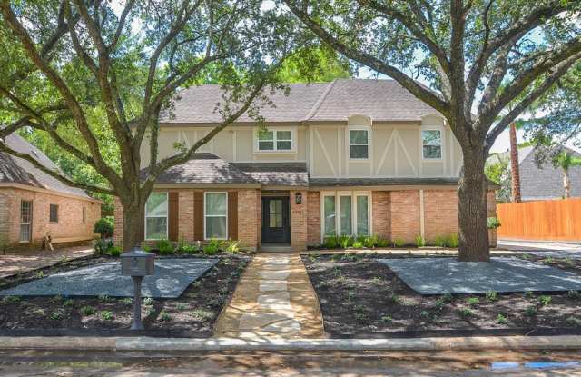 15711 Walkwood Drive - 15711 Walkwood Drive, Houston, TX 77079