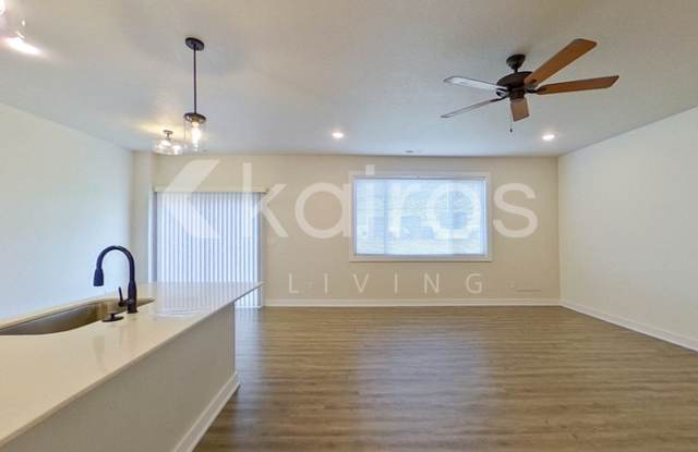 6910 Bluebell Court Gallery 2