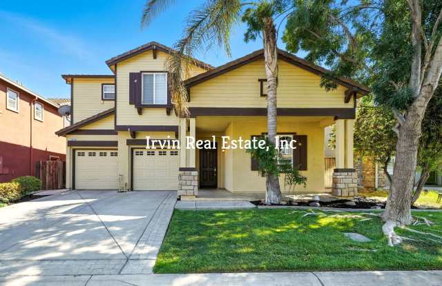 5 Bedroom and 3 Bathroom Home photos photos