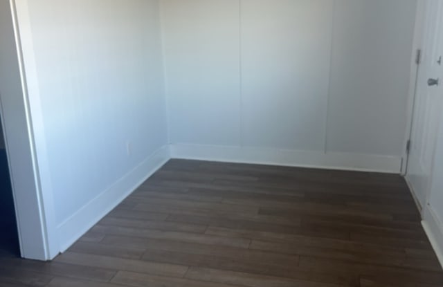 806 East Main Street Gallery 4