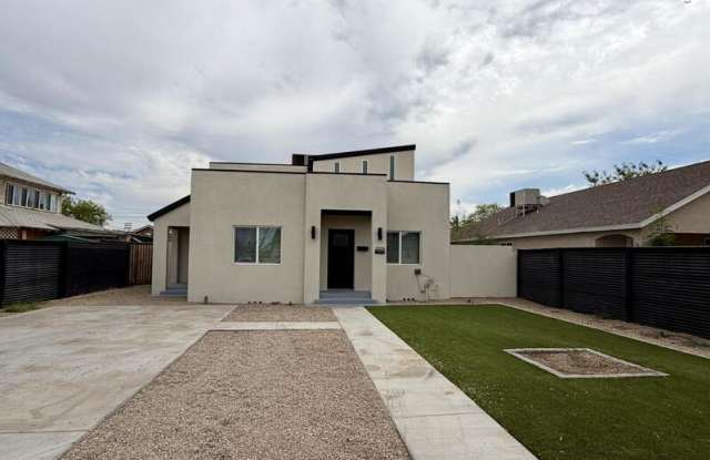 2029 West Adams Street photos photos