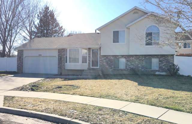 3 Bedroom Taylorsville Home photos photos