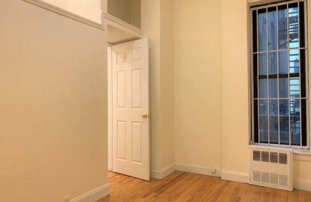 105 West 77th Street Gallery 4
