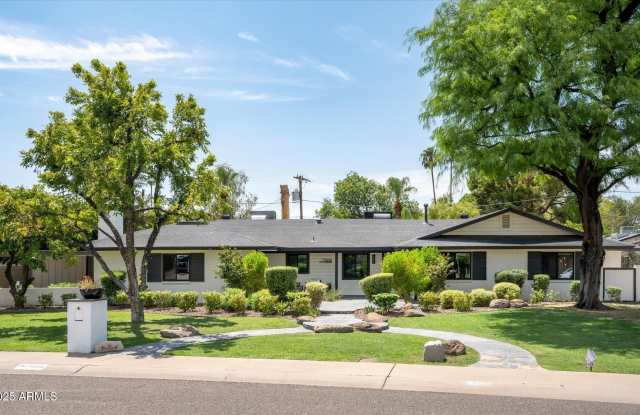 7508 N 13TH Avenue photos photos