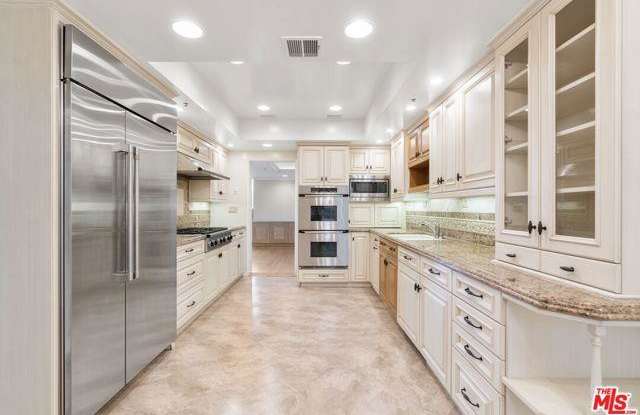 410 South Barrington Avenue photos photos