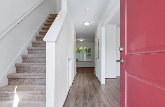 320 Glenellen Loop Road Gallery 2