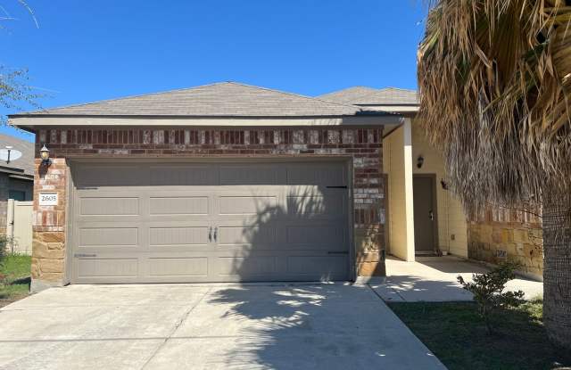 Luxury 3/2 duplex in NBTX photos photos