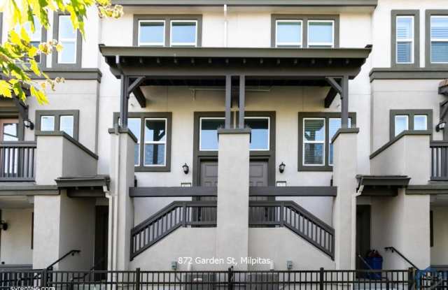 872 Garden ST photos photos