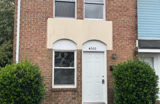 4666 Greenwood Dr photos photos