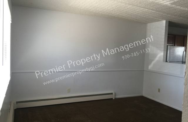 544 Coronado Ct - 544 Coronado Court, Clifton, CO 81520