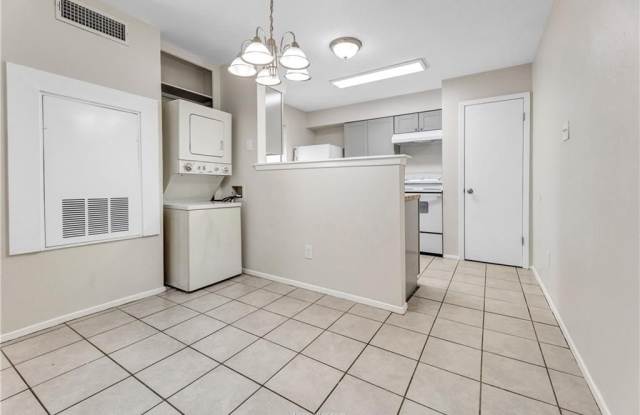 1516 Hawk Tree Drive Gallery 4