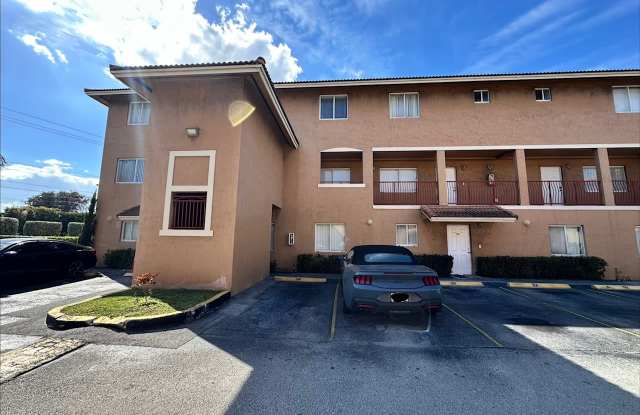 8177 Nw 8th St photos photos