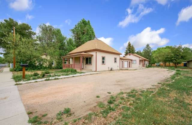 Updated 2-Bedroom Home with Oversized 1-Car Garage in Central Loveland photos photos