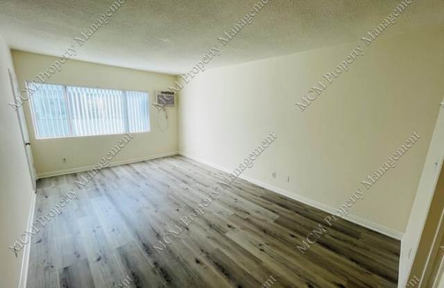 636 North Saint Andrews Place Gallery 2