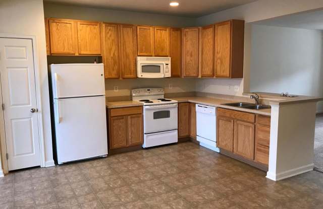 9424 CHESSIE LN #7 Gallery 2