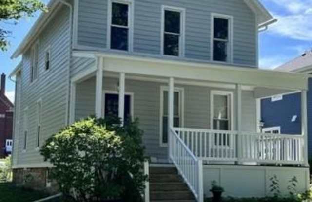 201 S Vine Street - 201 South Vine Street, Hinsdale, IL 60521