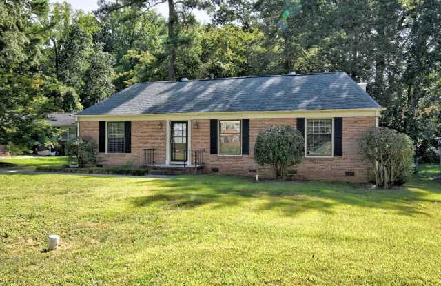 4612 Radcliff Road photos photos