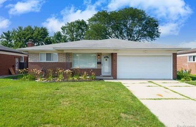 13103 Iowa Drive photos photos