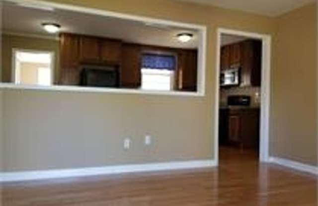108 Robinhood Circle Gallery 3